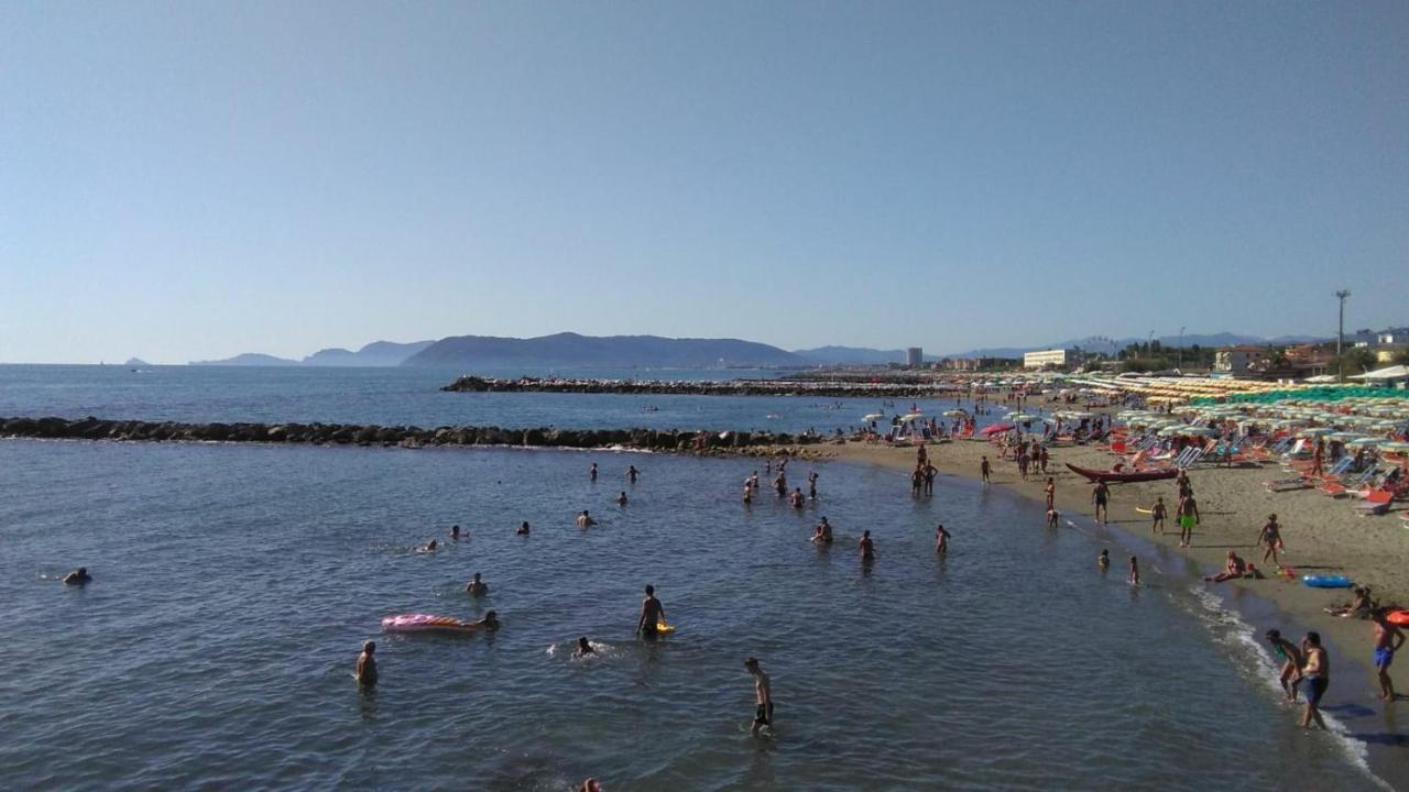 Appartamento Mare Pital Marina di Massa Exterior photo